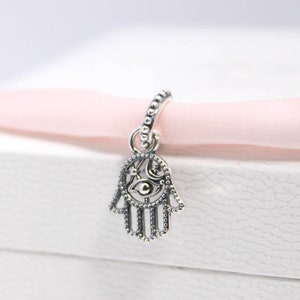 Hamsa hand necklace pandora deals