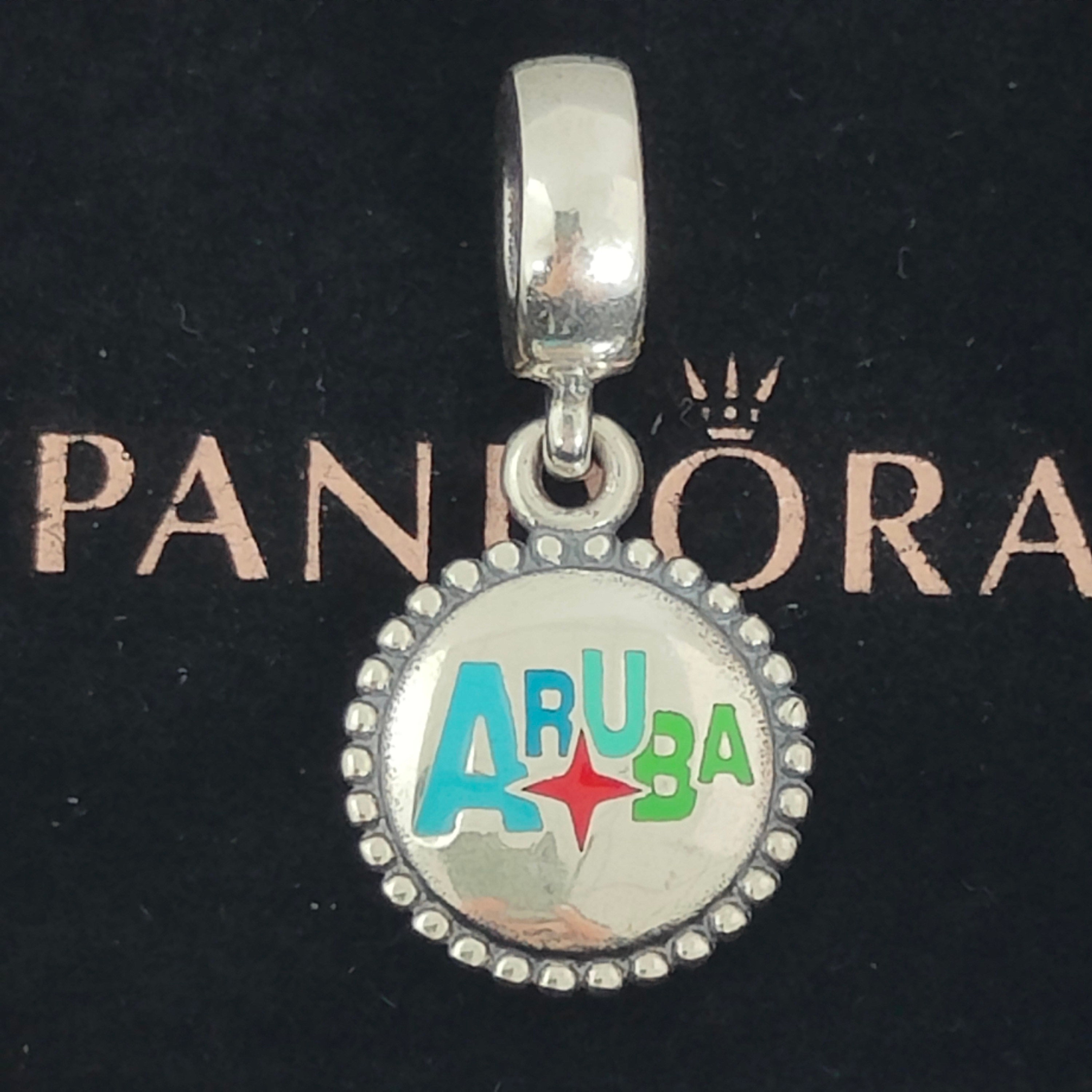 Pandora 2024 nameplate necklace