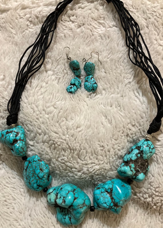 Native American Chunk Turquoise Necklace Set
