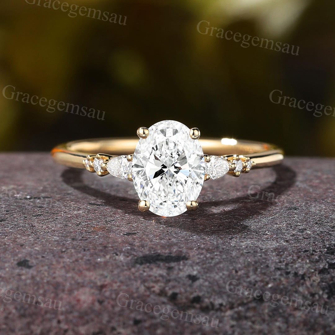 1CT Oval Cut IGI Certified Lab Grown Diamond Engagement Ring Yellow ...