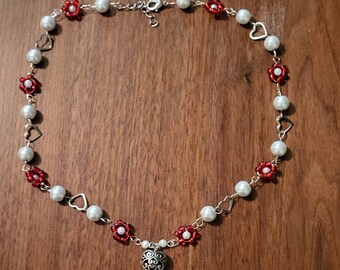 Red, hearts and pearls necklace