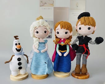 Conjunto de muñecos de Frozen hechos a mano con ganchillo: personajes de Elsa, Anna, Kristoff, Sven y Olaf. Regalo ideal para el Día de la Madre.