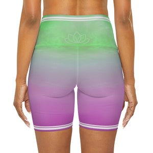 Yoga Shorts mit hoher Taille AOP Bild 4