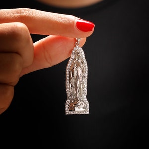 Silver Virgin Mother Mary Necklace - Virgin Mary Guadalupe Silver Pendant - Real 925 Sterling Silver Virgin Mary Guadalupe