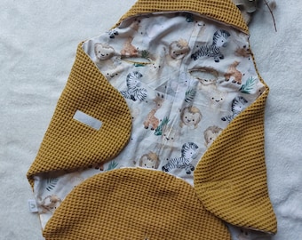 Swaddle blanket baby seat (Maxi Cosi)/waffle lpique with forest animals/jungle animals/stars/flowers and much more. (individual compilation)