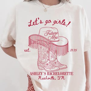 Custom Last Rodeo Bachelorette Sweatshirt, Nashville Bach Party Shirt, Western Cowgirl Bride Crewneck, Bridal Squad Gift afbeelding 1