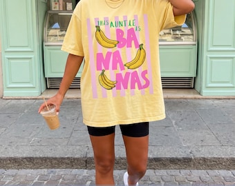 That’s Bananas Auntie Shirt, Funny Summer Fruit Tee, Cool Aunt Pregnancy Reveal Shirt, Retro Banana Graphic Comfort Colors®