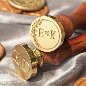Lakzegelstempelset - aangepaste initialen, monogram, logo - verschillende maten beschikbaar, lakstempelset voor cadeau