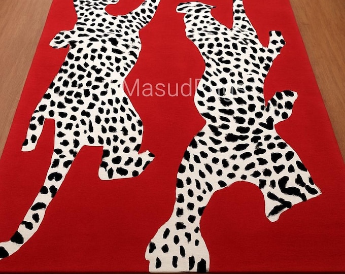 Rug Red Leopard-Shaped Wool Carpet for Kids and Living Spaces, Animal Print Statement Rug, Playful Wildcat Design, Modern Home Decor Rug 5x8