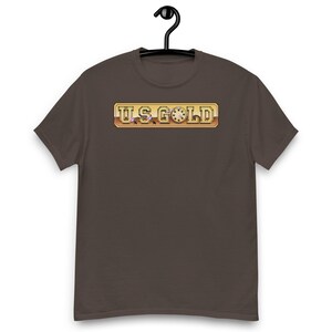 Computadoras retro — Camiseta con logo dorado de EE. UU.