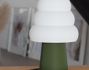 KUMO | 3D printed modern table lamp | Scandinavian bedside lamp made of PLA | Warm mood light for the bedroom and living room