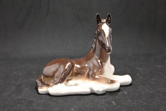 ロモノーソフ製磁器製子馬の置物：ソ連の馬の彫刻 - Etsy 日本