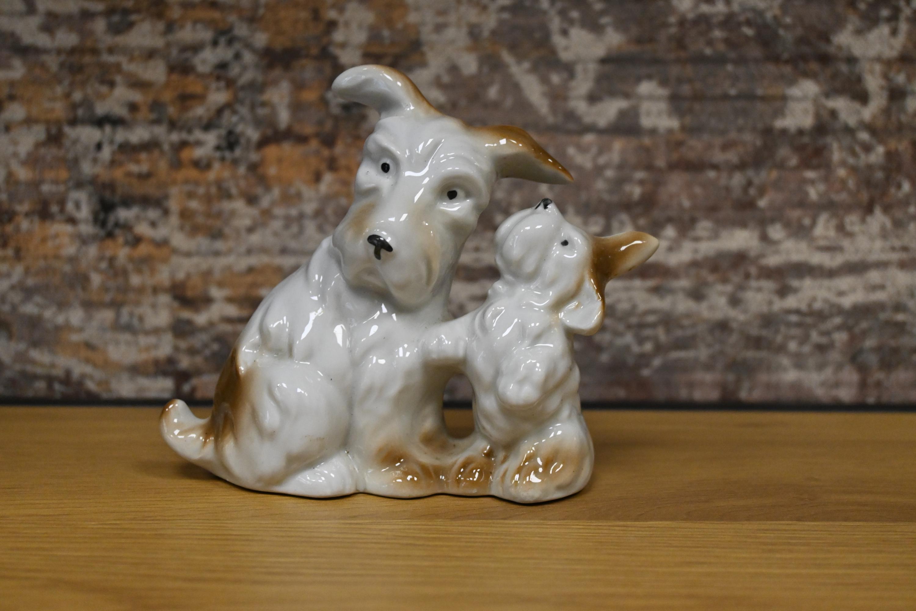 磁器製の犬と子犬の置物：ヴィンテージ風ホームデコレーション - Etsy 日本