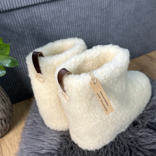 Personalisierte Hüttenschuhe Schurwolle Winter Wollsocke Hausschuhe Schafwolle Lammwolle Naturprodukt  Hausstiefel Füßwärmer Geschenkidee