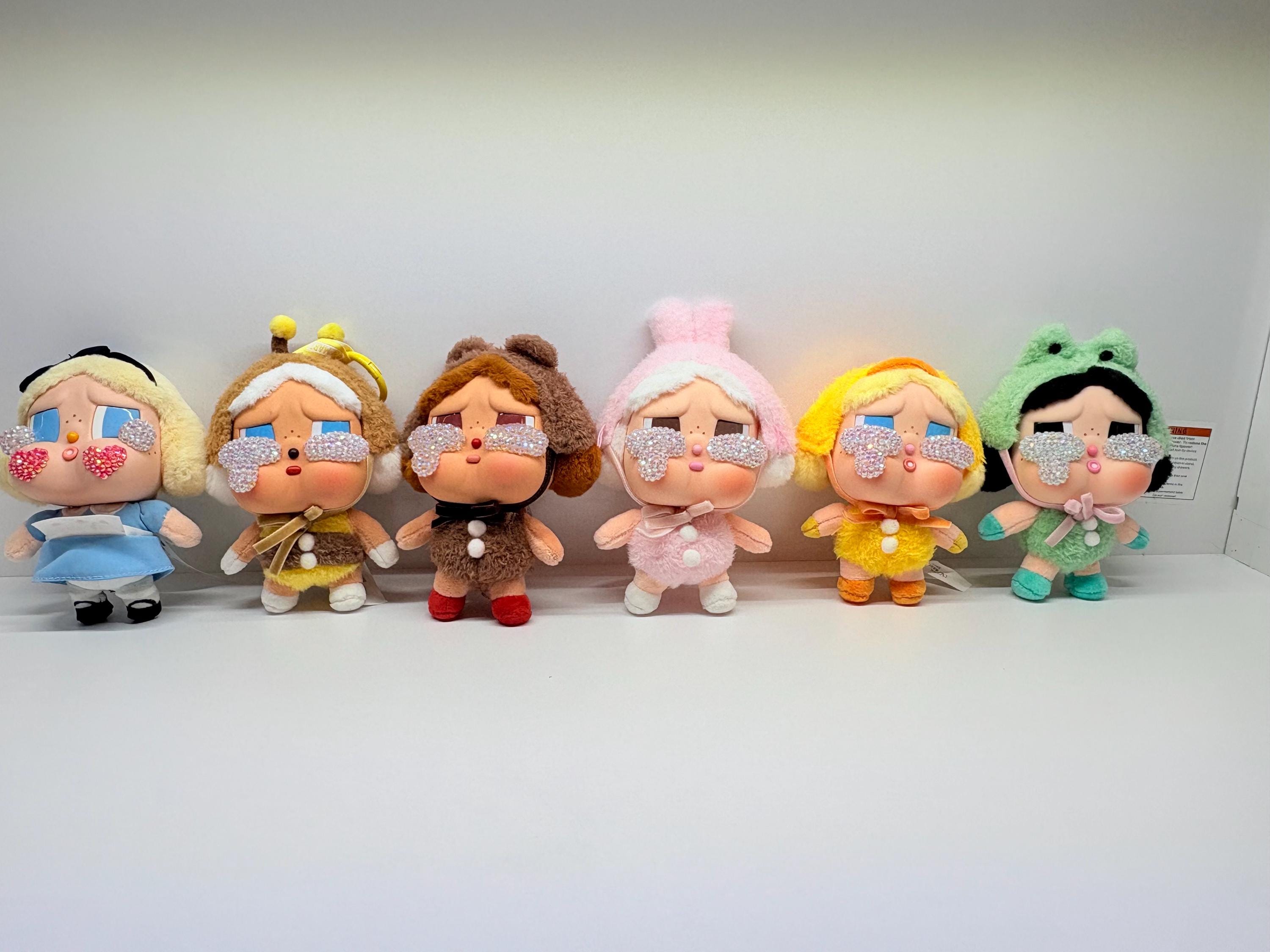 Crybaby popmart keychain - Etsy 日本