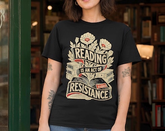 Camiseta "Leer es un acto de resistencia", Camiseta "Libros prohibidos", Regalo para bibliotecarios, profesores y amantes de los libros, Camiseta "Libertad para leer"