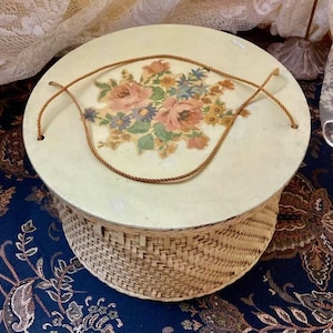 Princess Sewing Box Algonquin, Illinois                                            027