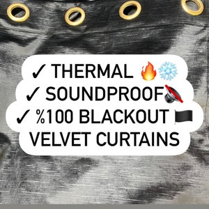 Könnte beinhalten: Schwarze Samtvorhänge mit weißem Text, der "Thermal", "Soundproof", "%100 Blackout" und "Velvet Curtains" lautet. Der Text wird von Symbolen für Wärme, Kälte, Schall und einen Verdunkelungsvorhang begleitet.