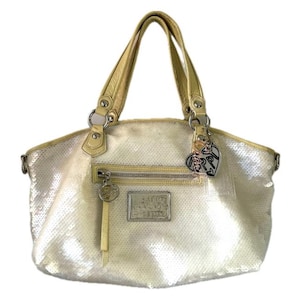 セール♪ COACH ハンドバッグ スパンコール シグネチャー シルバー COACH - 🖤coach 新品 シルバーハンドバッグの通販 by ゆ〜's