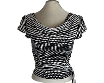 Vintage 90’s Black & White Shirtsleeve Top - Medium