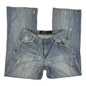 Vintage Y2K Mid-Rise Flare Jeans - 28&quot; Waist