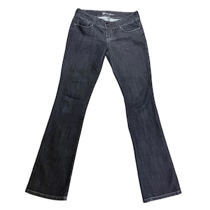 Vintage Y2K Low Rise Straight Leg Guess Jeans - 27&quot; Waist