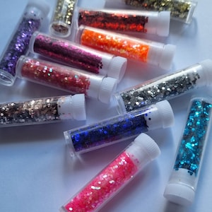 12 mini glittertubes, holografische pailletten, nail art, epoxyharsvulling, ambacht, kaarten maken, gemengde glittertubes