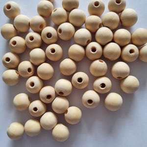 50 round wood beads,unfinished round wooden beads,natural and varnish free wooden beads macrame craft jewellery making 16mm