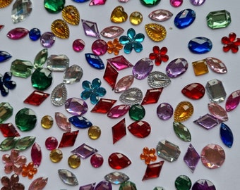 120 lose Sew On Gems Strasssteine Juwelen, gemischte Farben, Größen, Handwerk, Nähen, Kleidung, Taschen