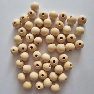 50 round wood beads,unfinished round wooden beads,natural and varnish free wooden beads macrame craft jewellery making 14mm