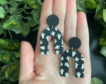 Geest oorbellen | Spooky oorbellen, Halloween oorbellen, ghost, ghost sieraden, Halloween sieraden, spooky sieraden, gothic sieraden, herfst oorbellen