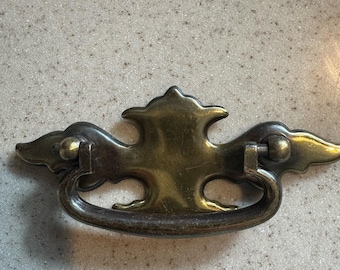 Vintage handle bail pull handle drop A7316DC MCM batwing Chippendale