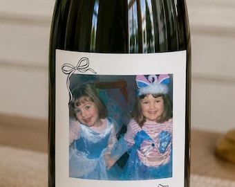 Maid of Honour bottle label | Bridesmaid wine label | Custom photo, personalised sticker | Will you be my…