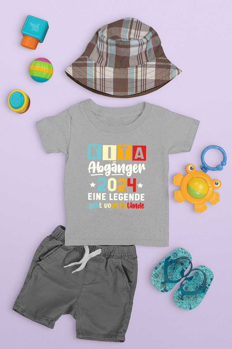 Geschenk schulanfang, kindergarten abschied, Kinder Kita Abgänger 2024 Schulkind Einschulung Schule Letzter Tag T-Shirt Heather Grey