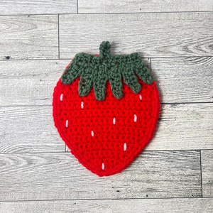 Coaster crochet strawberry decor kitchen handmade