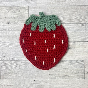 Hot pad crochet strawberry decor kitchen handmade