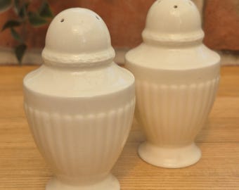 Vintage Wedgwood Edme Salz & Pfeffer Streuer