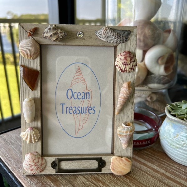 Coastal Beauty - Sea Shell Picture Frame - Nautical Home Decor - Beach-Inspired Art - Magical Coastal Display with Swarovski Crystal