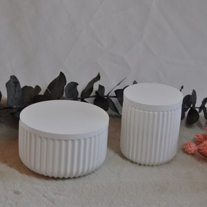 Decorative box with lid, decorative bowl white, with grooves, Raysin, 2 sizes
