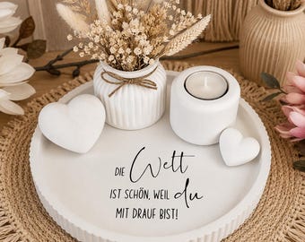 Round white tray with grooves & 2 hearts, vase and tealight holder