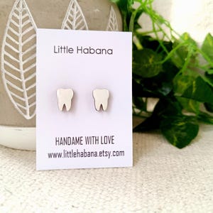 Personalized Tooth Stud Earrings, Cute Tooth Earrings, Dental Hygienist Earrings, Tiny Tooth Earrings, Gift for Dentist (E020)