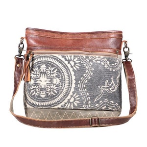 MyraBag: S-1893 "Vogue Shoulder Bag"