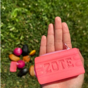 Zote Coin Purse / Bolillo Coin Pouch, Concha, Onion, Cebolla, Zote, Aguacate coin pouch