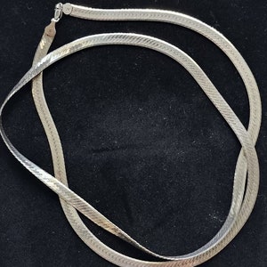 925 Sterling Silver Antique 29in X 4mm Herringbone Chain