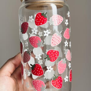 Strawberry Glass Can 16 oz