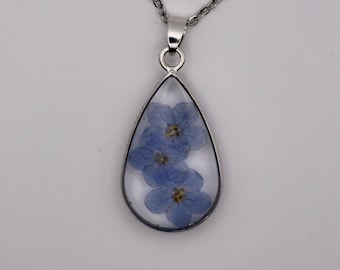 Silver Forget Me Not Flower Resin Necklace