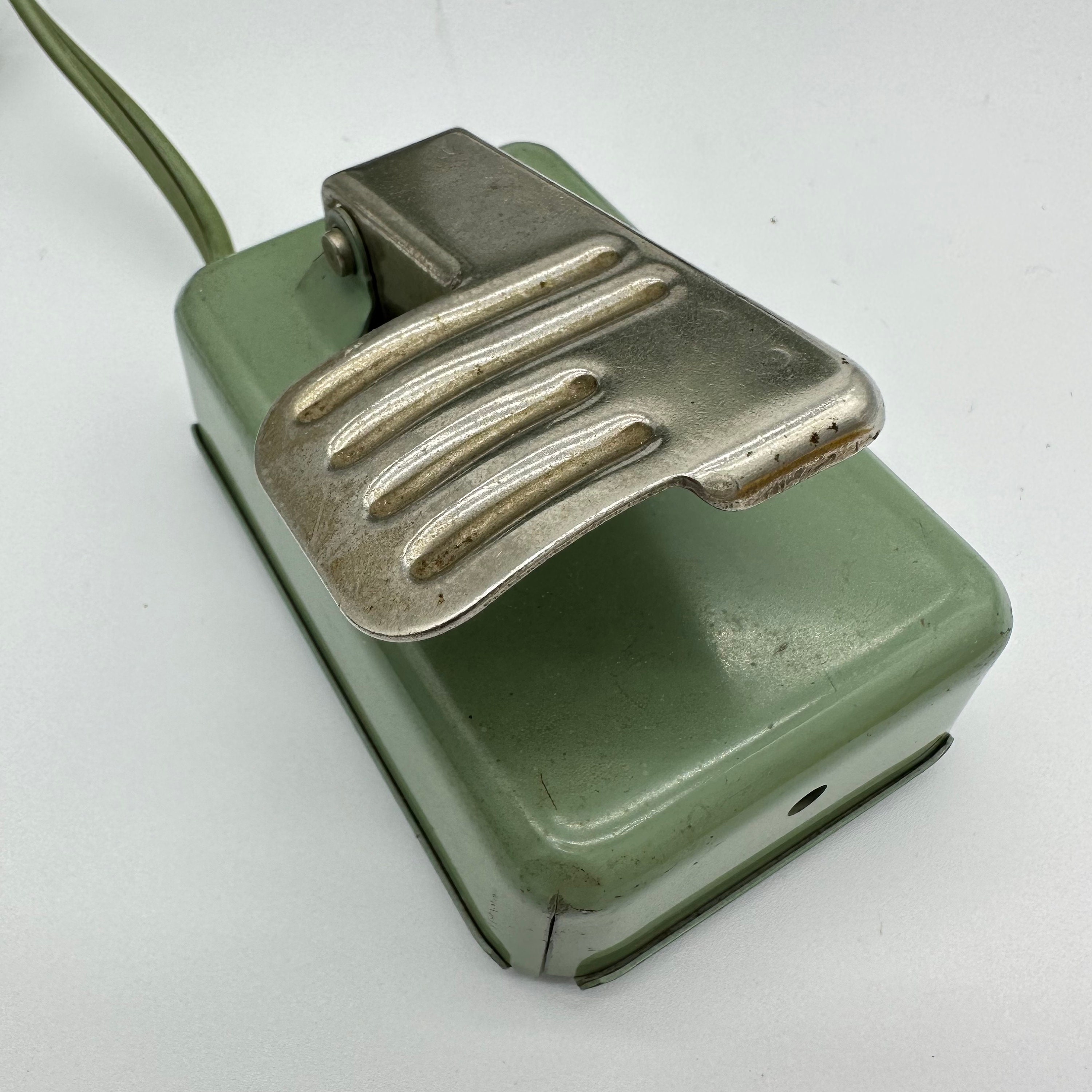 1960s Singer RFJ88 Mid Century Sewing Machine 33681 W/ Pedal Tested Etsy