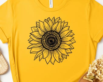 sunflower shirt, minimal sunflower shirt, floral shirt,  womens's summer shirt, womens fall shirt, sunshine tee, flower shirt, gift for mom