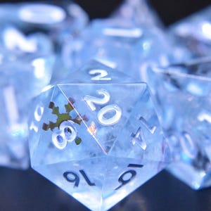 Ice Knife - Handmade Sharp-Edge Dungeons and Dragons TTRPG 7 Piece Dice Set