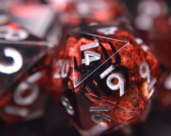 Spider Climb - Handmade Sharp-Edge Dungeons and Dragons TTRPG 7 Piece Dice Set
